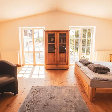 Privates Mit Grossem Garten Holiday home *